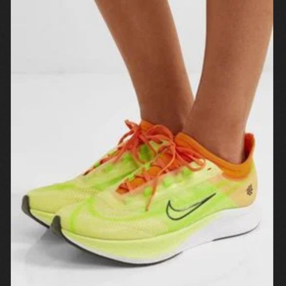 Nike | Shoes | Nike Zoom Fly 3 Rise Luminous Green 9 | Poshmark